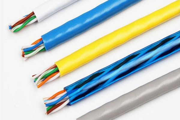 Hydrophilic aluminum foil for communication cable